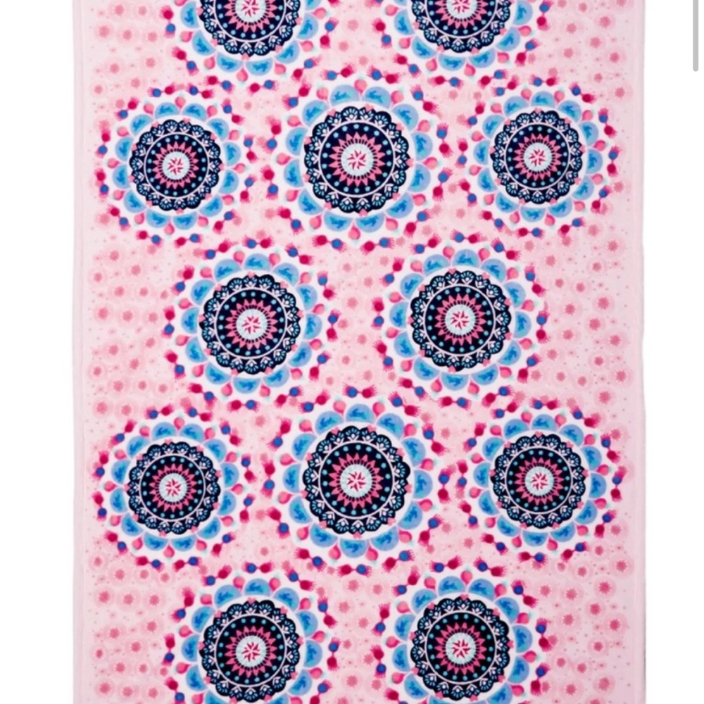 Lunas Medallion Vera Bradley Plush Throw Blanket